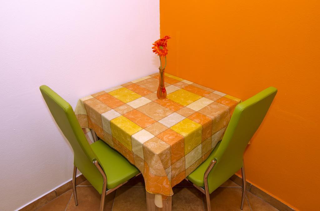 Apartman Milena Apartment Primosten Exterior photo